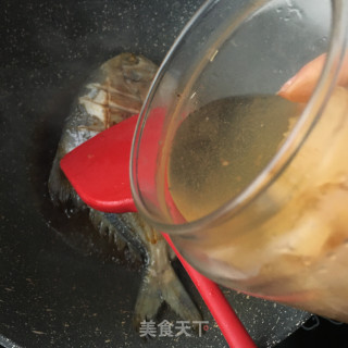 红烧银鲳鱼的做法步骤：9