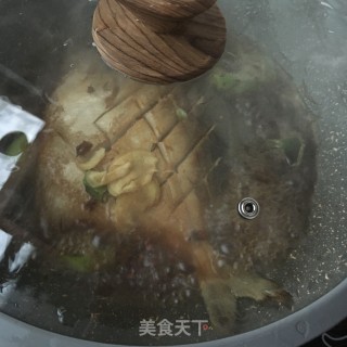 红烧银鲳鱼的做法步骤：14
