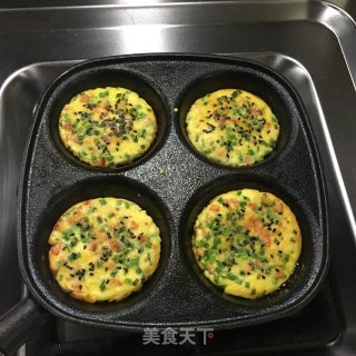 火腿肠香葱饼的做法步骤：8