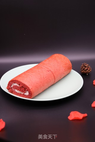 红丝绒蛋糕卷！的做法步骤：12