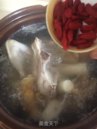 补气健脾花胶鸡的做法步骤：7