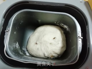 奶香牛角面包的做法步骤：4
