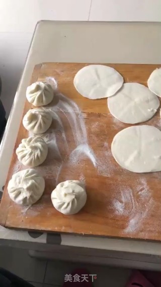 西葫芦鸡蛋粉丝素馅包子的做法步骤：7