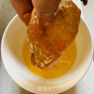 面包糠烤鸡翅-金灿灿的世界，美味无处可挡的做法步骤：6
