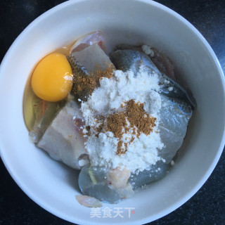 美味炸鱼块的做法步骤：6