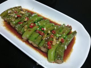 尖椒酿肉的做法步骤：1
