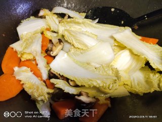 鸡胸肉炒香菇大白菜的做法步骤：6