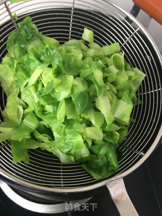 甘蓝拌脱脂猪头肉的做法步骤：6