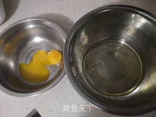 平底锅版-可可舒芙蕾松饼的做法步骤：1