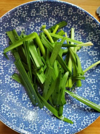 红烧肉汤米粉的做法步骤：3
