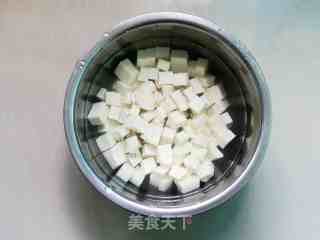 香椿拌豆腐的做法步骤：2