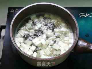 香椿拌豆腐的做法步骤：4