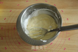 迷你酸奶烫面戚风杯子蛋糕的做法步骤：11