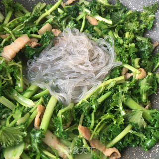 猪肉苔菜炖粉条的做法步骤：11