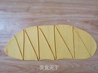南瓜牛角包的做法步骤：6