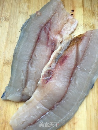 鲅鱼水饺的做法步骤：2