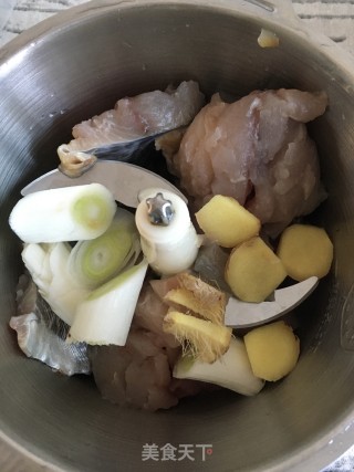 鲅鱼水饺的做法步骤：4