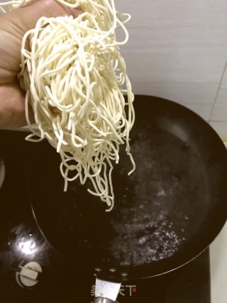 葱油拌面的做法步骤：4