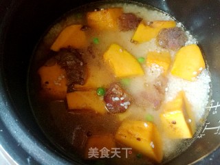 腊肠南瓜饭的做法步骤：6