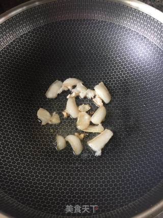 辣椒炒肉的做法步骤：2