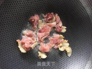 辣椒炒肉的做法步骤：3