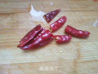 酱鲫鱼的做法步骤：2