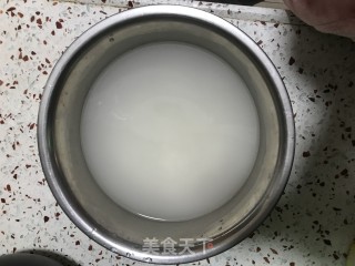 古早味糯米饭的做法步骤：1