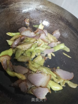 砂锅茄子腊肉炖豆腐的做法步骤：4