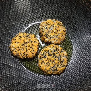 芝麻苹果饼的做法步骤：5