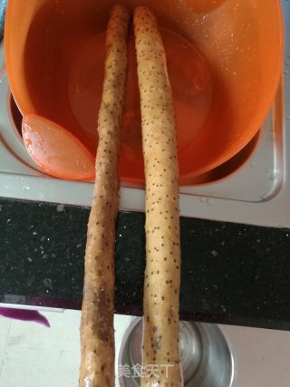 山药排骨汤的做法步骤：2