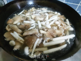 番茄土豆排骨汤（营养美味的滋补汤）的做法步骤：6