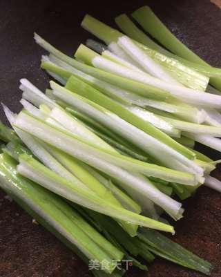 鸡丝炒面的做法步骤：9