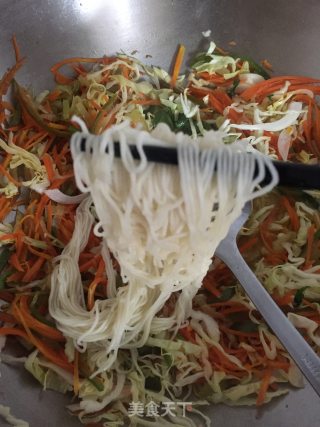 鸡丝炒面的做法步骤：16