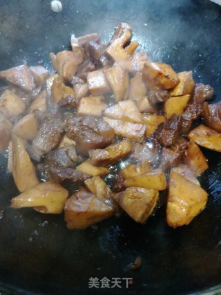 冬笋烧肉的做法步骤：7