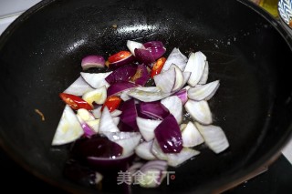 啤酒炖草鱼的做法步骤：7
