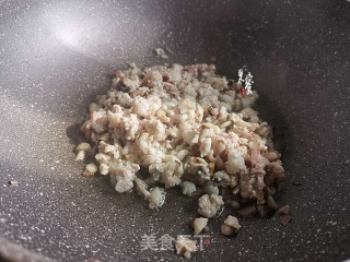 春笋鲜肉艾团的做法步骤：3