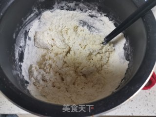 毛毛虫面包的做法步骤：1