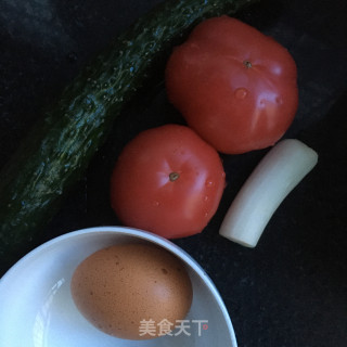 番茄土豆泡饭的做法步骤：1
