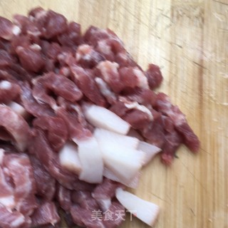 家常菠菜梗炒肉的做法步骤：11