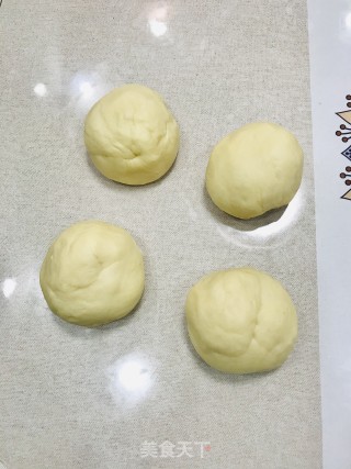 豆沙面包的做法步骤：9