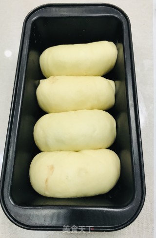 豆沙面包的做法步骤：12