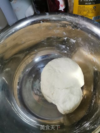 荸荠鲜肉水饺的做法步骤：5