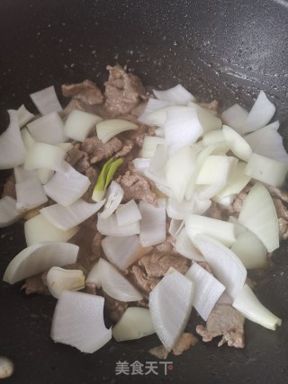 洋葱炒牛肉的做法步骤：5