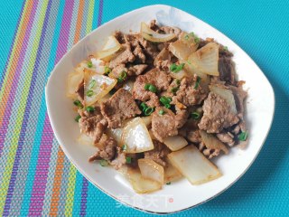 洋葱炒牛肉的做法步骤：7