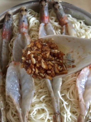 蒜蓉开边虾蒸面的做法步骤：9
