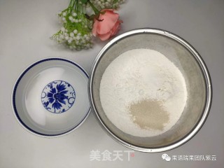 又松又软的包子，你不会，那就看过来的做法步骤：1