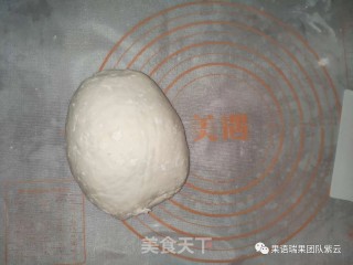 又松又软的包子，你不会，那就看过来的做法步骤：4
