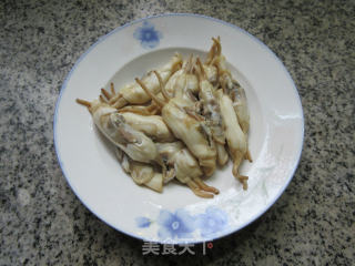 蛏子煮豆腐的做法步骤：2