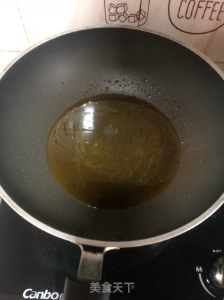 双色手擀炸酱面的做法步骤：3