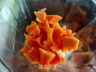 木瓜奶昔的做法步骤：2